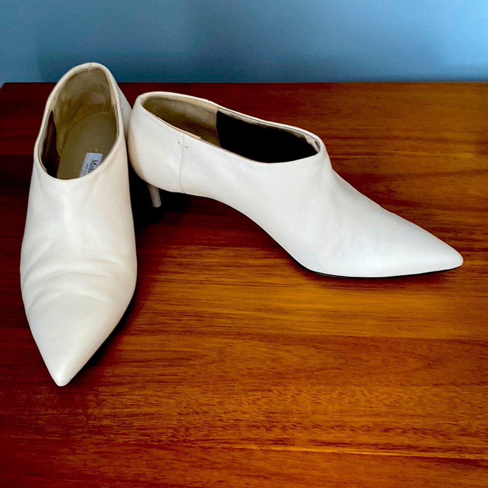 Max Mara Off White Booties, kitten heels: Size 39 with Dust bag